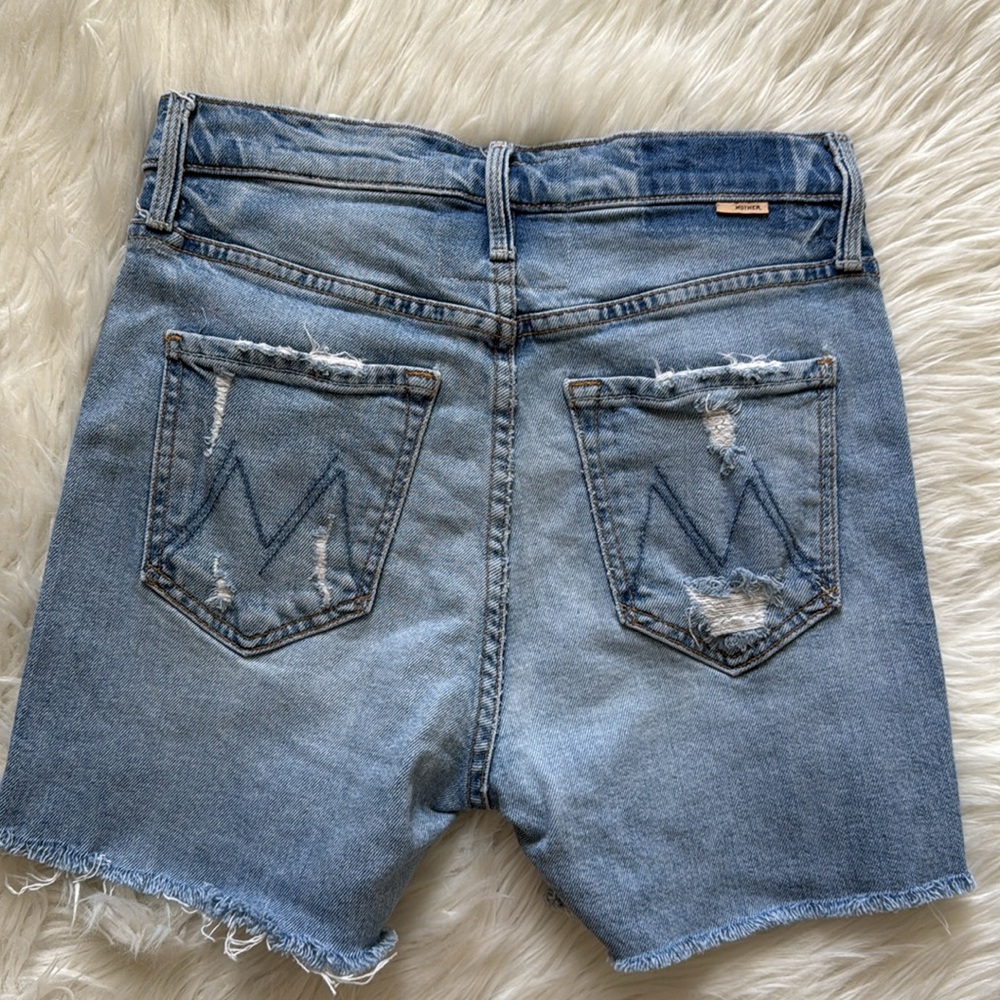 MOTHER "The Tomcat" Jean Shorts Size 26 - Picture 5 of 16
